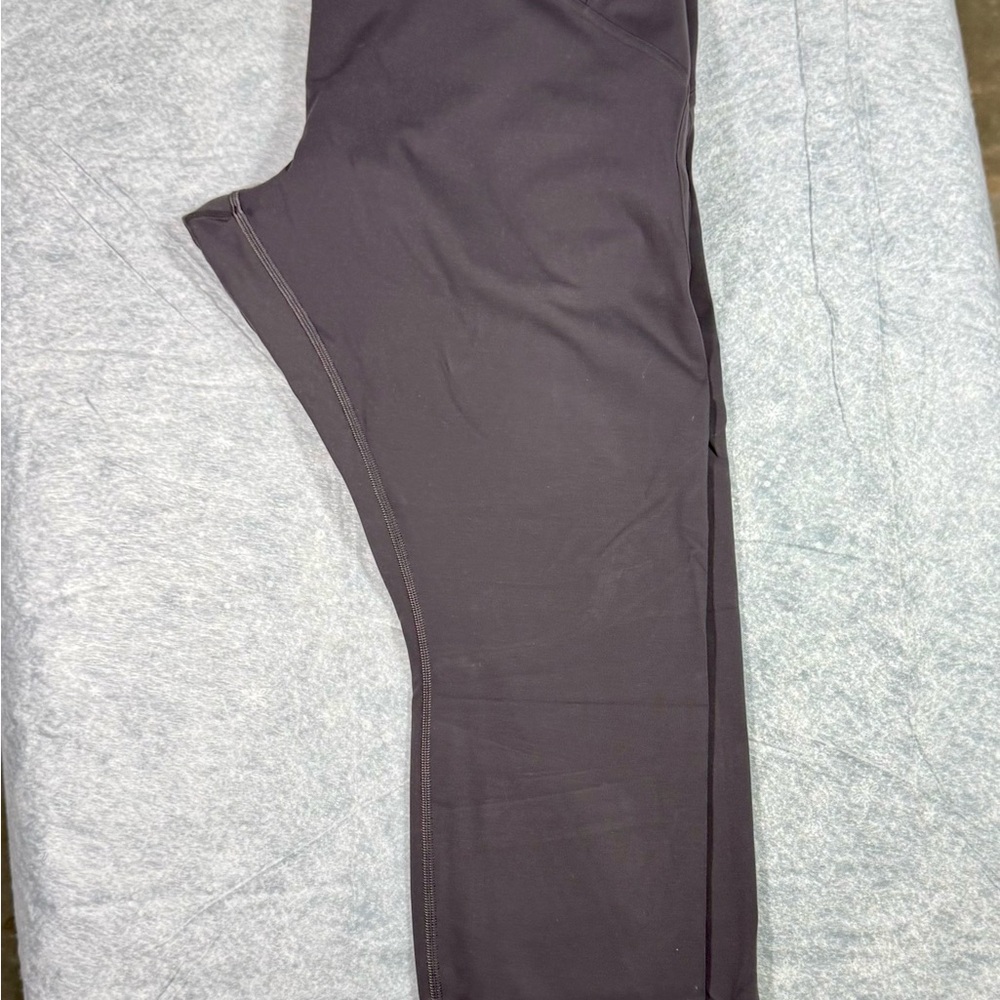Lululemon High Rise Wonder train Leggings